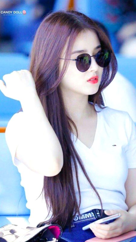 Beautiful People image