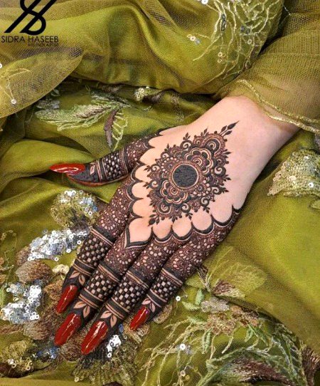 Mehndi Design image
