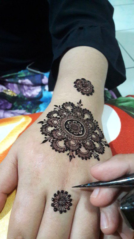 Mehndi Design image
