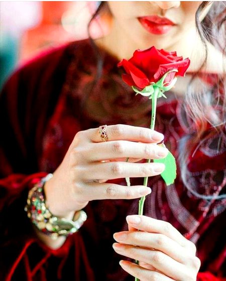 🌷🌷Mohabbat Say bahr pur tera sing jO Ghuzra💕💕ma Her Us Lamah ka Sadky jana😘😘😍🌷🌷