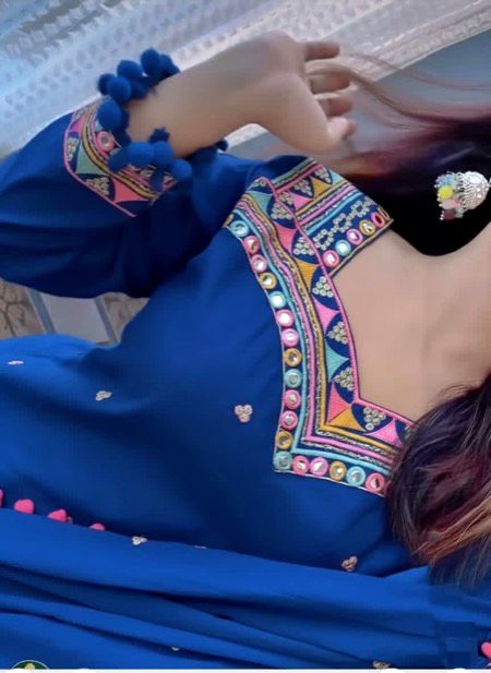 Beautiful People image