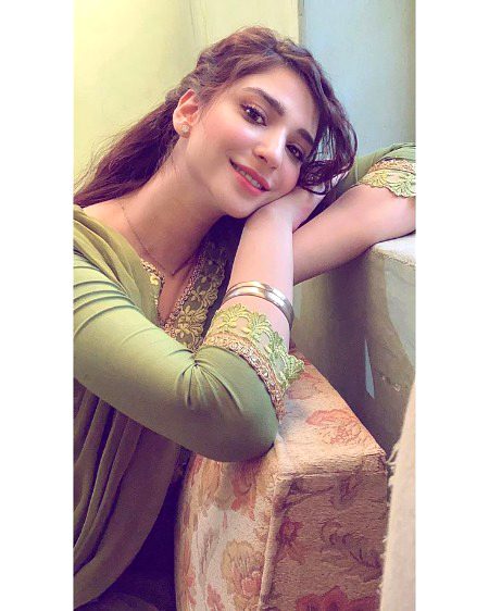 Pakistani Celebs image