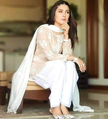 Pakistani Celebs image