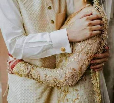 🍁"محبتوں کے متبادل نہیں ہوتے 
جو دل جیت لیتا ہے ❤
بس وہی ہمیشہ دل پہ راج کرتا ہے"❤️🙂 Hinausman2977💕