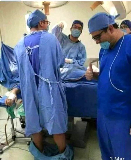 Doctor ki azmt ko salam