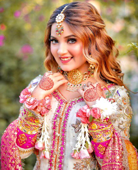 Beautiful People image