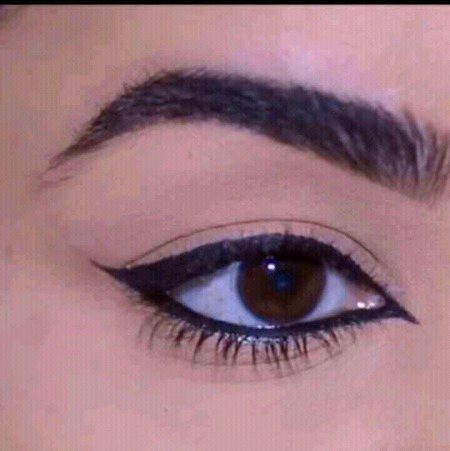 Meri Pyari Dost Kiran Ki Jheel Wali Pyari See Ankh😚😚😜😜