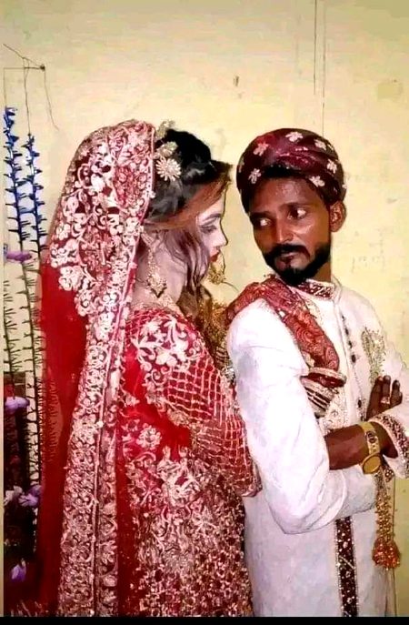 میرا سنڈے تو گیا آج یہ دیکھ کر 😏😏😏
ہاے اؤ میرے ربا 😉😉😉😉