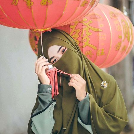 اس قدر عشق چمکتا ہے میری آنکھوں میں آنکھ بھر کے میں دیکھوں تجھے پاگل کردوں 💕💕