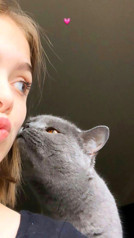 Beautiful People image