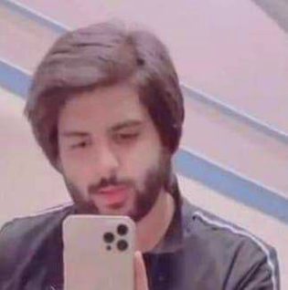 تیرے تکبر سے بھی گستاخ ہے لہجہ میرا
میں جو چپ. ہوں تو چپ ہی رہنے دے مجبور نہ کر
شاہ