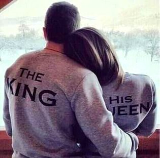 قطرہ قطرہ میرے حلق کو تر کرتی ہے
 میری رگ رگ میں تیری محبت سفر کرتی ہے