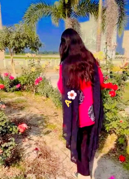 کوئی بھی شخص میرے لیے تیرے 
جیسا نہیں ہو سکتا  ❤️🥰
💗💗💗🥀🥀🥀🥀
