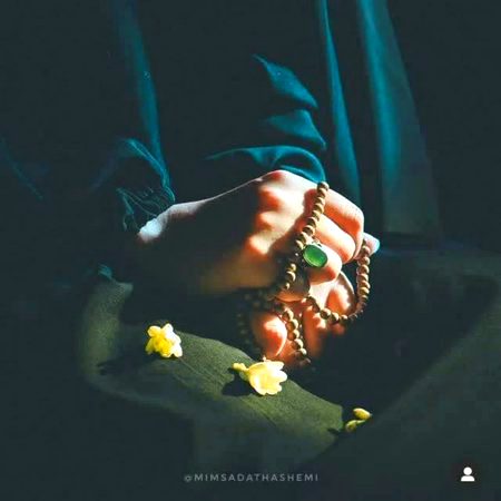 تو اُس کے آگے جُھک🥀
وہ تیرے سامنے دنیا جُھکا دے گا🔥 Mahii 💔