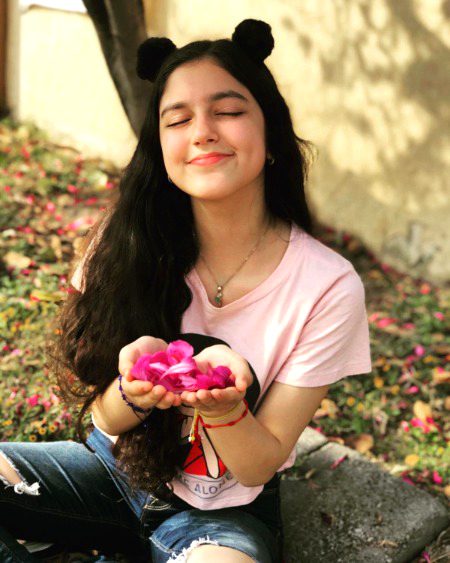 Beautiful People image