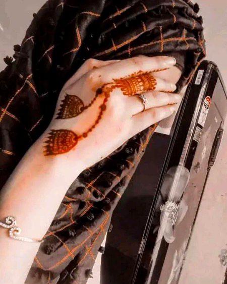 Mehndi Design image