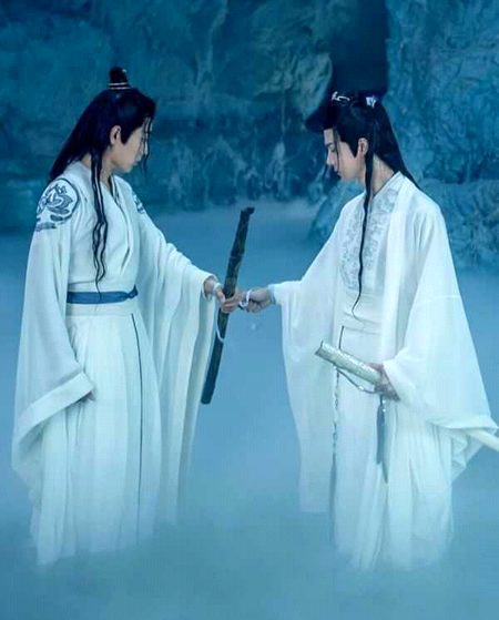 عشق ہے تو شق کیسا ؟ ٠٠٠نہیں ہے تو حق کیسا