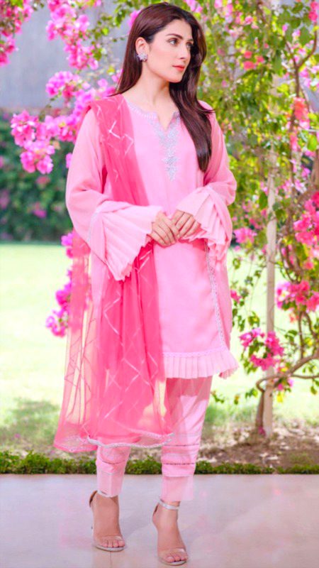 Pakistani Celebs image