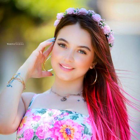 Beautiful People image