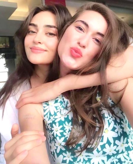 Turkish Celebs image