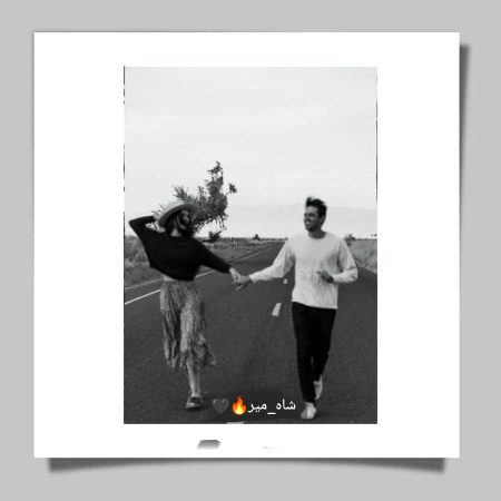 محبت ایک بچگانہ عمل ہے، میچیورٹی اس کا سارا مزہ خراب کردیتی ہے..!! 🙂🖤
"شاہ_میر"🔥🖤