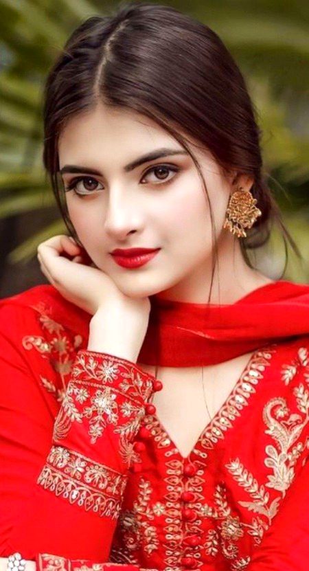 Beautiful People image