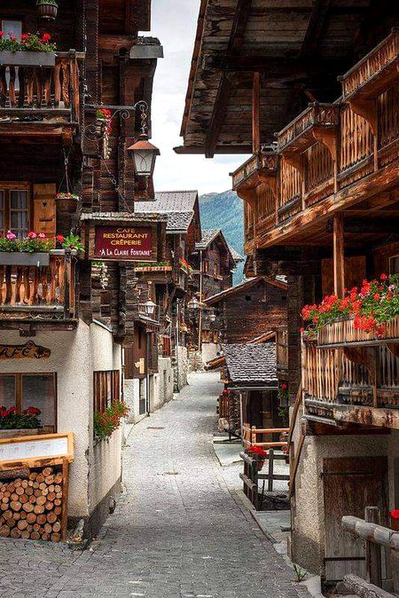 Beautiful Structures image