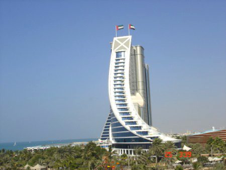 Beautiful Building 🏢