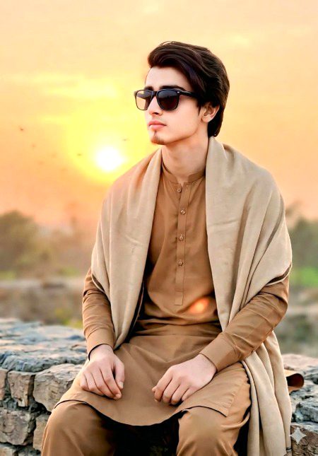 Beautiful People image