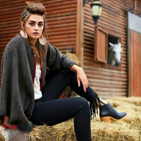 Turkish Celebs image