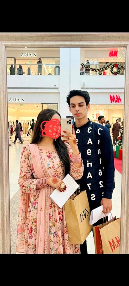 Beautiful People image