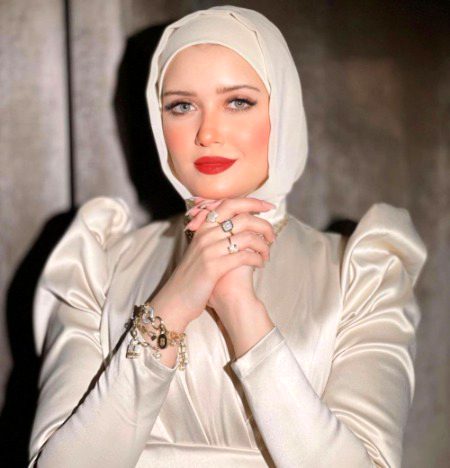 Beautiful People image