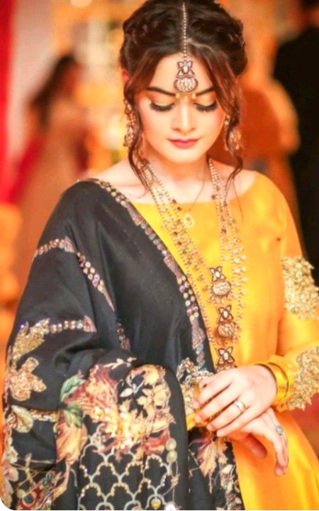 Pakistani Celebs image