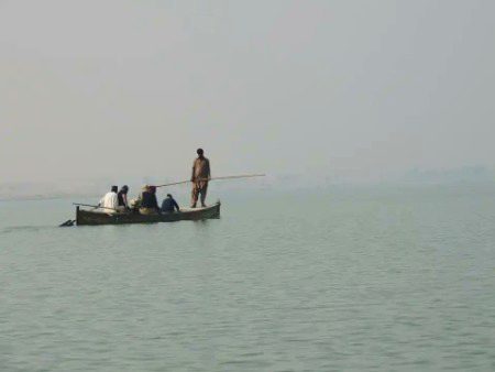 Manchar Lake, Dadu District 
Lake Manchar is the largest freshwater lake in Pakistan and one of Asia’s largest. You wouldn’t want to miss it, would you?