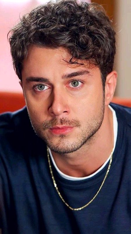 Turkish Celebs image
