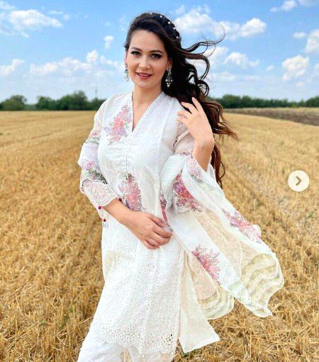 Turkish Celebs image