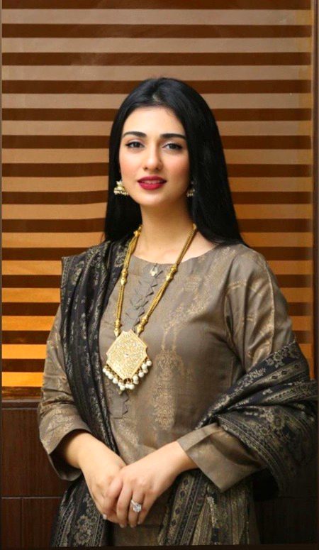 Pakistani Celebs image