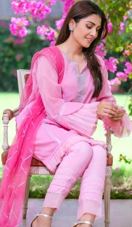 Pakistani Celebs image