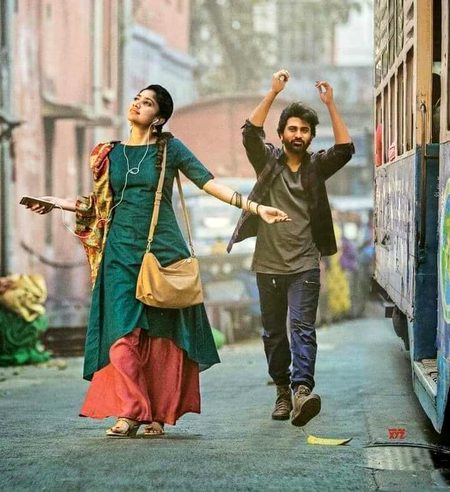 محبت، دوستیاں سب بہت انمول رشتے ہیں۔لیکن جہاں سیلف رسپیکٹ ڈیمج ہو۔۔، سب کچھ چھوڑ دینا چاہے۔۔، سب کو چھوڑ دینا چاہیے ۔ 🥀🖤