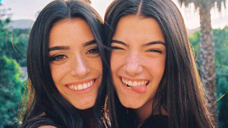 Turkish Celebs image