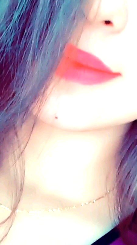 ہم مضر صحت ہیں
خدارا پرہیز کیجیے🔥