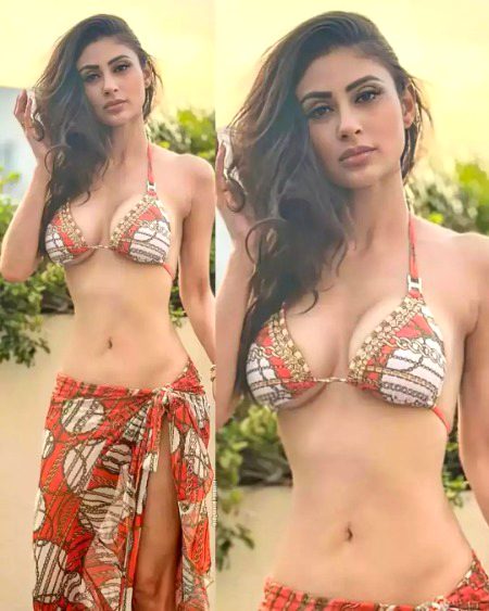 تیرا جسم کسی ناگن کے جیسا۔۔
میں پکڑ لوں سفیرے کی طرح۔۔۔ ❤