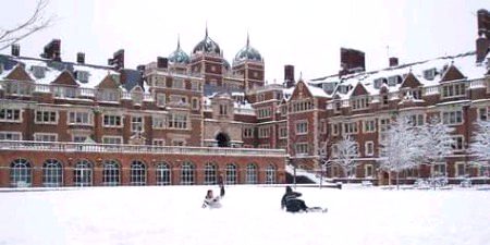 Lots if lucky students go to look at these beautiful structures every day..the 14 most beautiful iconic American college💗
