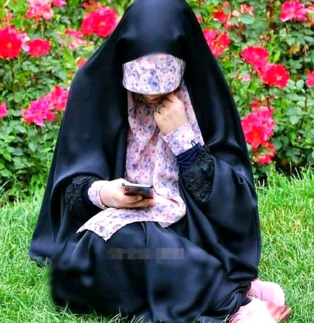 تجھ پہ ہی تو میری ذات کے سارے تھے رخ عیاں۔۔۔!
تجھ کو بھی میں بتاتی ؟ کہ کیا مشکلات ہیں۔۔۔؟؟؟