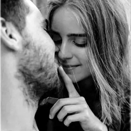 : !!!!eSs sE baRh kR r kiTna "qarEEb" laUn tJE"""k tjE "diL" mN rKh kR b "diL"😊😊
nHi bhaRta!!!!❤😽