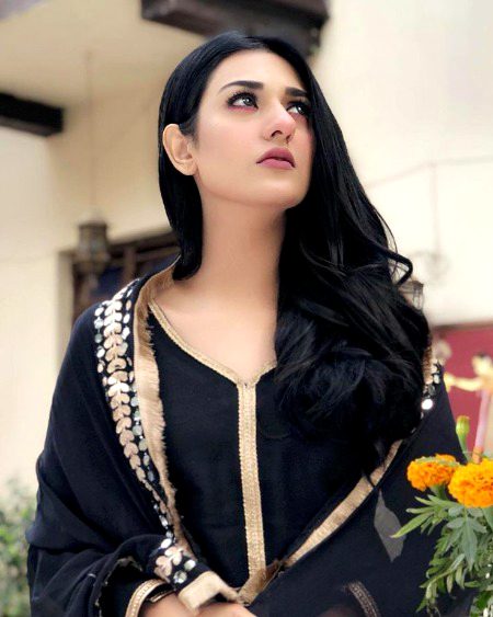 Pakistani Celebs image