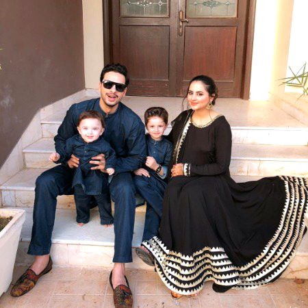 Pakistani Celebs image