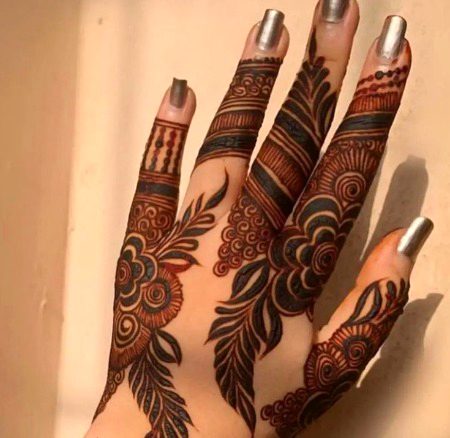 Mehndi Design image