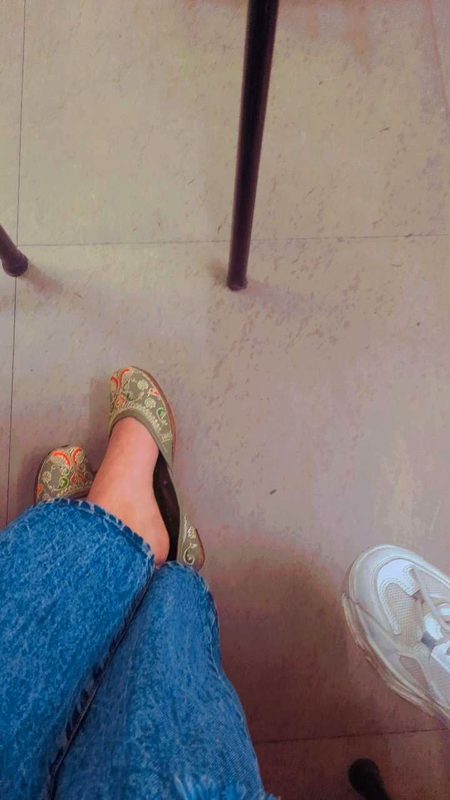 پُوچھیں گے جب عزیز ، تیری خیریت ، تو ہم
کس مُنہ سے کہیں گے کہ"کوئی رابطہ نہیں"🍁💔.