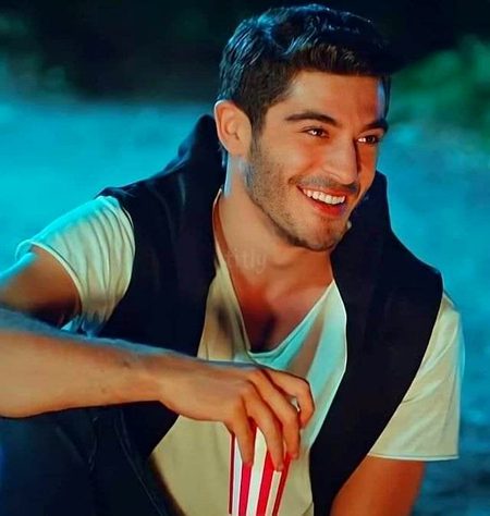 Turkish Celebs image